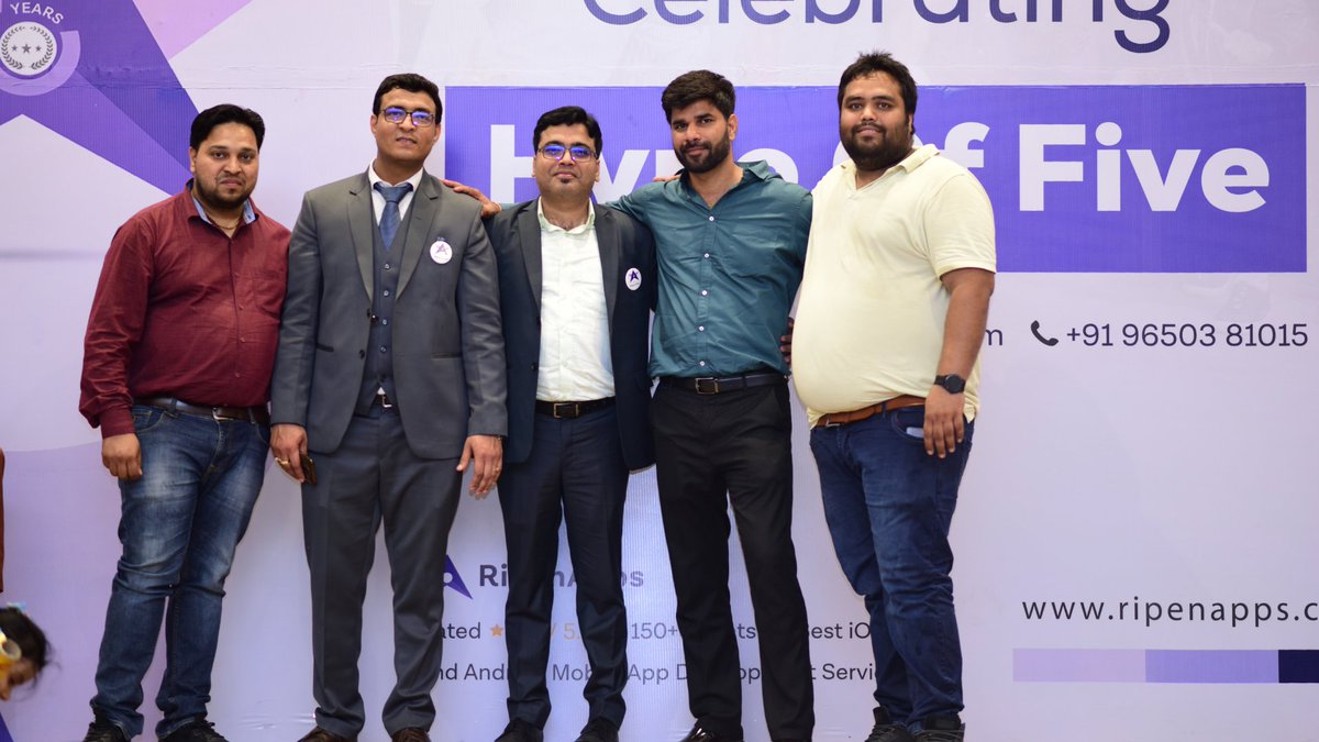 RipenAppsTech's tweet photo. The grand #event of #togetherness and #innovation recorded various joyous moments.
The stage was set on fire, and #Ripeners heated the aura with their moves. The enjoyment, fun, #love, and #happiness we lived in that moment is the company's real gift.
#HypeOfFive
Thread (2/2) https://t.co/toF0wS11mE
