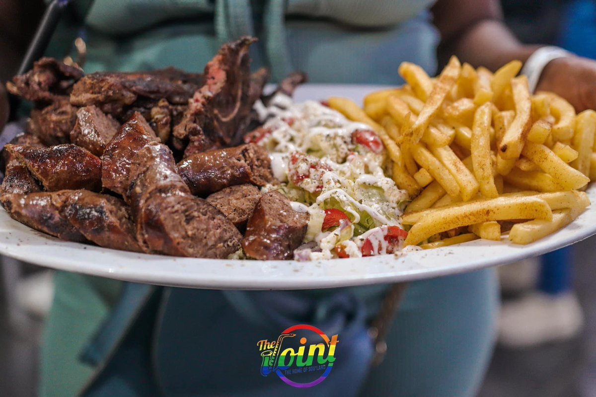 TheJointLounge's tweet photo. Lunch is served.. you welcome to come sit in or call for collection😋 https://t.co/rIZz4ynEAI