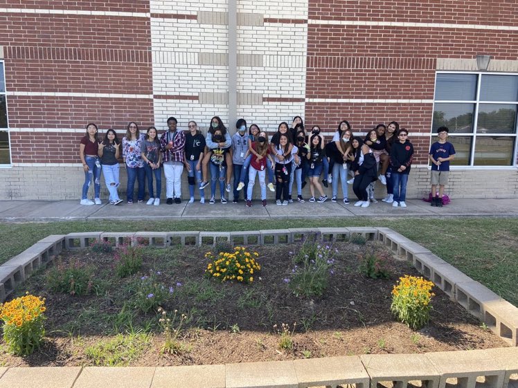 Cardiff Jr Student Council 2021-2022.  This is an amazing group of students, I am so proud of them! #horsepower <a href="/CardiffColts/">Cardiff Junior High</a>