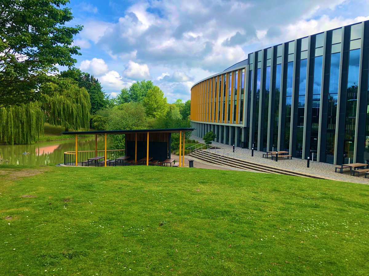 BlocVentures's tweet photo. We’ve arrived at The @BradfieldCentre in Cambridge for this evening’s event alongside @SVB_UK focused on the growth journey of deep tech companies.

For last minute sign ups: https://t.co/RkwujJ9ynZ https://t.co/W6cEKZrrT9