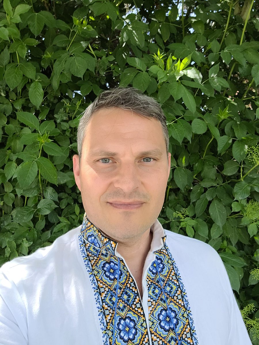 andrejfnovak's tweet photo. #KeepCalmAndSupportUkraine
#VyshyvankaDay
#ArmUkraineNow
#StandWithUkraine️ https://t.co/2w45sixVRS