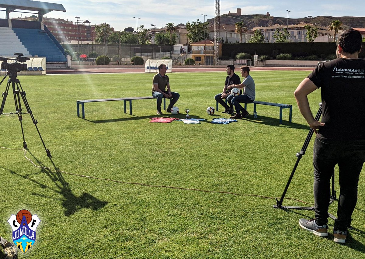 JumillaACF's tweet photo. 🎥⚽️ Esta noche somos los invitados del programa La Prórroga de TeleJumilla, para hacer balance de esta temporada y empezar a contar cositas de la próxima.

🤝 Gracias a TeleJumilla por la invitación y por la cobertura y difusión de nuestros equipos durante toda la temporada. https://t.co/iMgN4x3Ywl