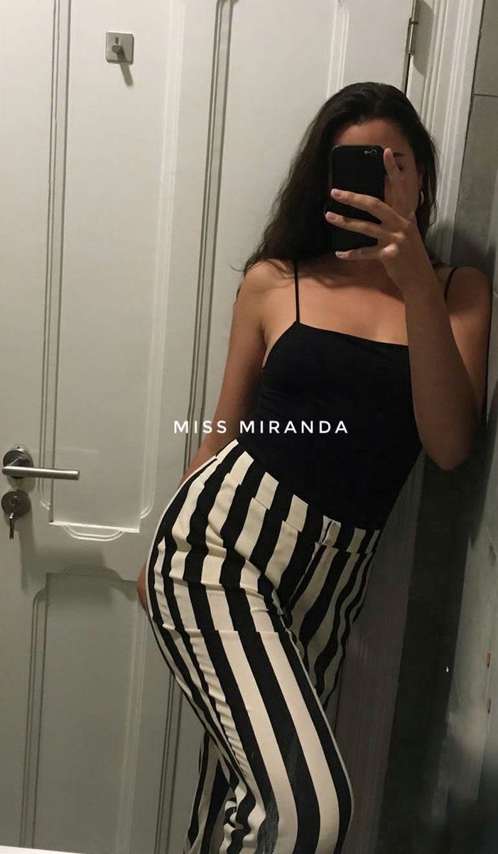 _deamiranda_'s tweet photo. Amo vedervi fare a gara per viziarmi, nella speranza di avere un'occasione per servirmi dal vivo!

I love to see you compete to spoil me, hoping to have a chance to meet and serve me!

@findomitalia @findomWoR @promoslave @rt_zzlib @slavekane @rt_feet @Brun0Parent https://t.co/S3ZCrDC14Y