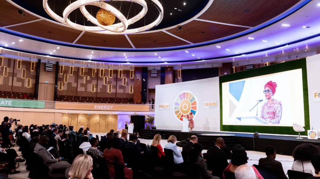 ahunnaeziakonwa's tweet photo. We need:
🔸 A common #Africa position on the meaning of #justenergytransition
🔸 Financing mechanisms that create scale &impact needed
🔸 To keep #nexus in mind
@UNDP works to ensure 500m ppl have access to electricity by 2025.
My msg at #SEforAll #ClosingPanel. https://t.co/8ecOE5FXqc