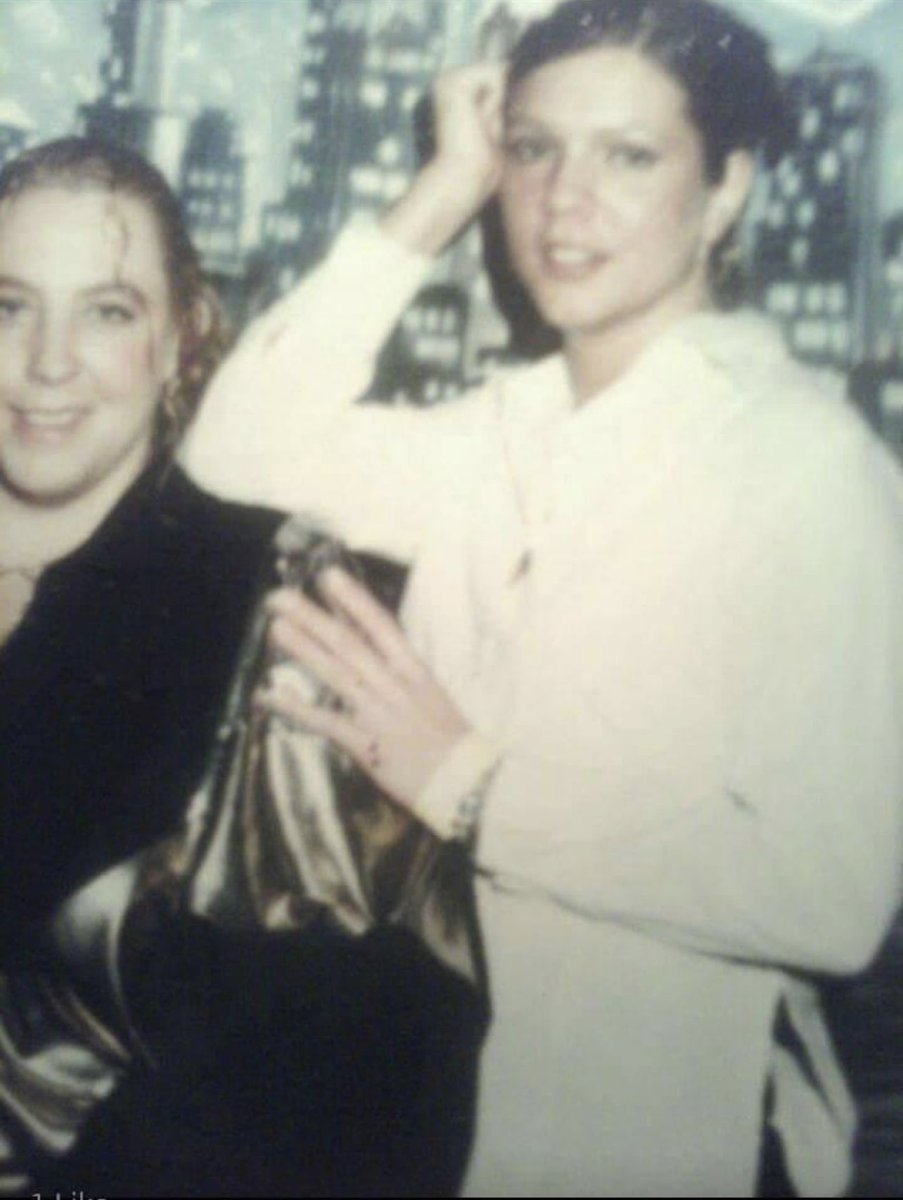 AngelaFlaherty1's tweet photo. Throwback Thursday Pics #wfaa #daybreak #iamup https://t.co/3s0jL1nKkb