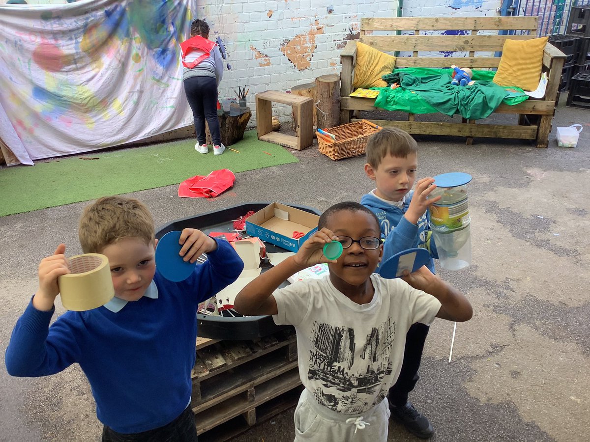 StMarysCF11Rec's tweet photo. We have been busy learning about shapes and their properties. How many sides and corners does a square have? https://t.co/3lBasQxB3M