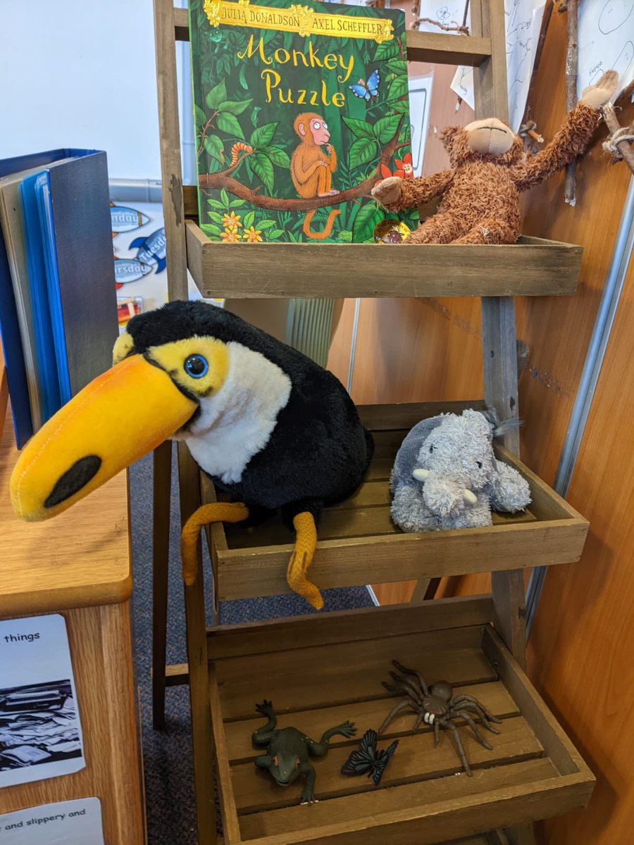 DunbarNursery's tweet photo. Haven- Wordboost literacy programme. This week the story is ‘Monkey Puzzle’. @DunbarPrimary #ARCH #Realisingtheambition #Earlyyears #literacy #storytime #Wordboost https://t.co/ljkIeI3kjP