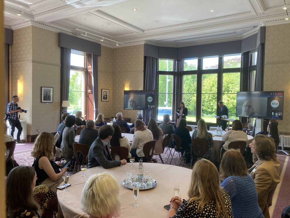 KennethWardrop's tweet photo. Let our celebration of achievement from our DLP 7 & 8 cohort in successful completion begin- well done everyone 👏👏👏 @DLPScot #dlpscot @EdinburghNapier @scotent @HIEScotland @SoSEPTweets @JaneAliKnight2 https://t.co/k6W1AOIs35