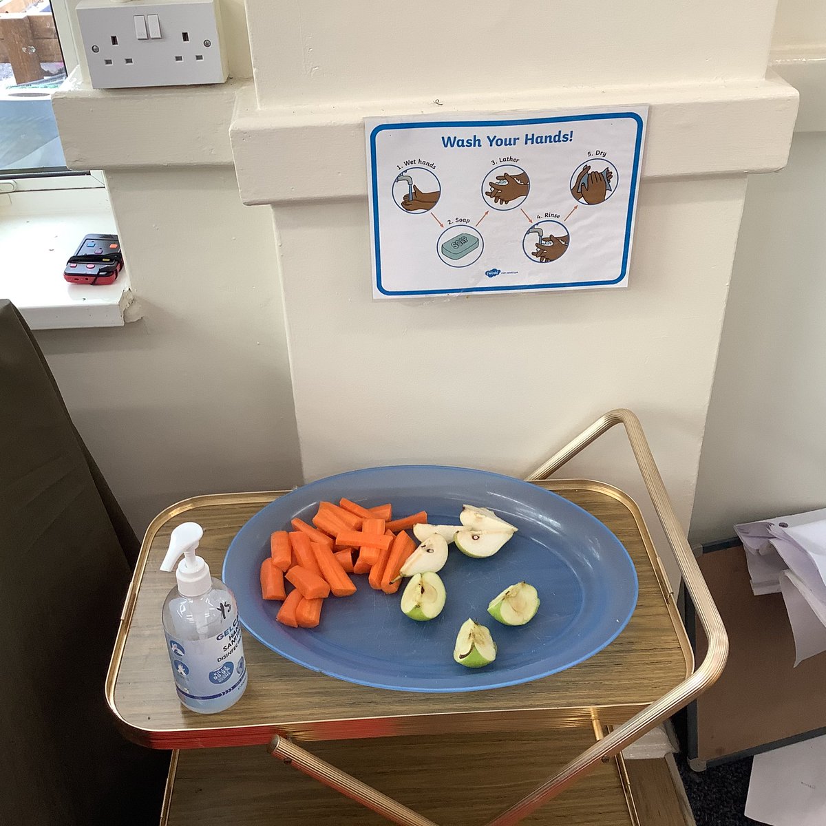 StMarysCF11Rec's tweet photo. The children voted and we listened. They are really enjoying having snack available throughout the day. https://t.co/pw2BOW2fPV