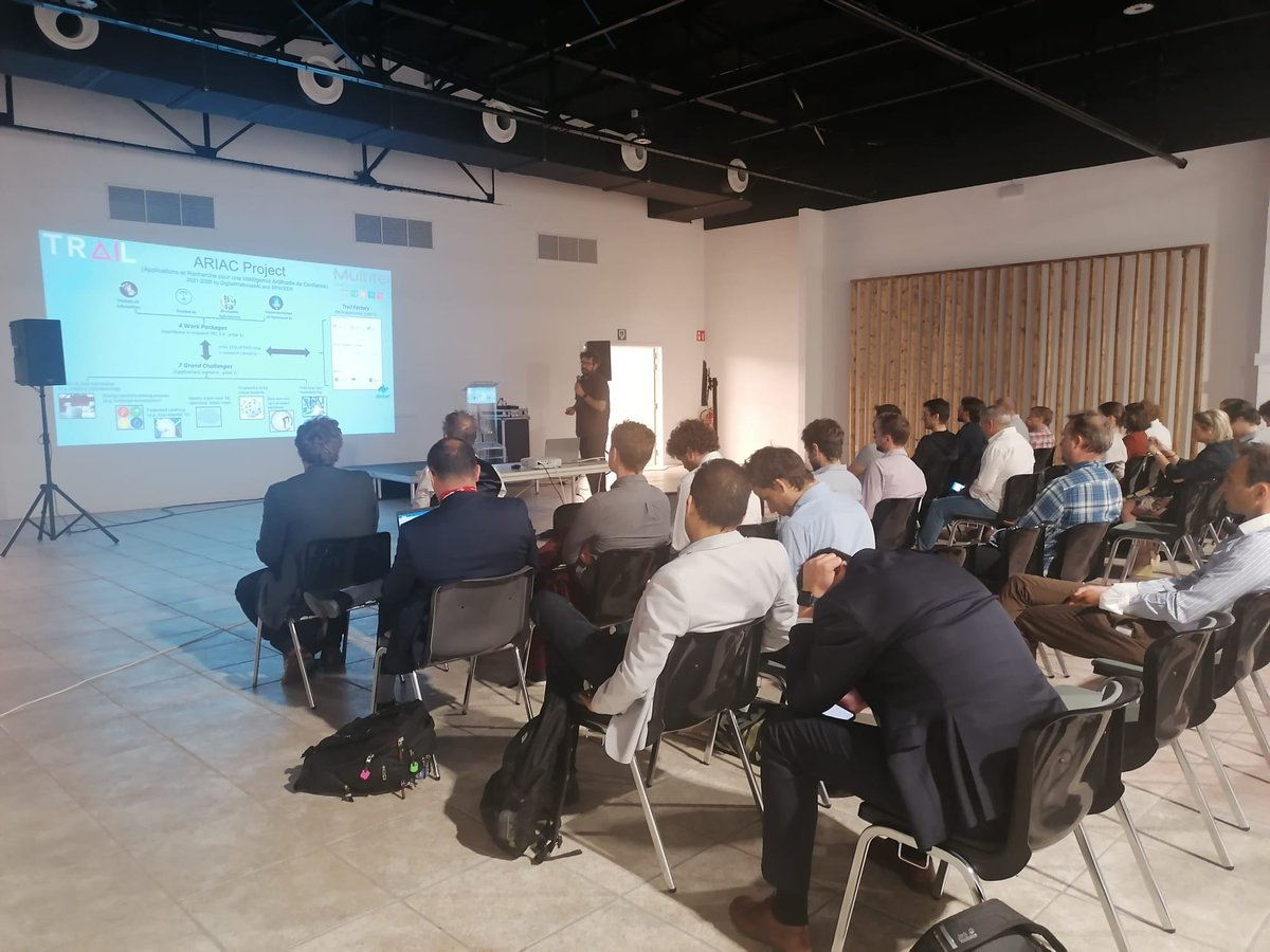 id2move_eu's tweet photo. Last morning session on Embedded intelligence.
The floor is for @Unamur , @UMONSnews  , @CentraleSupelec and #Multitel

#symposium #innovation #event #id2move https://t.co/9DXBtoun2R