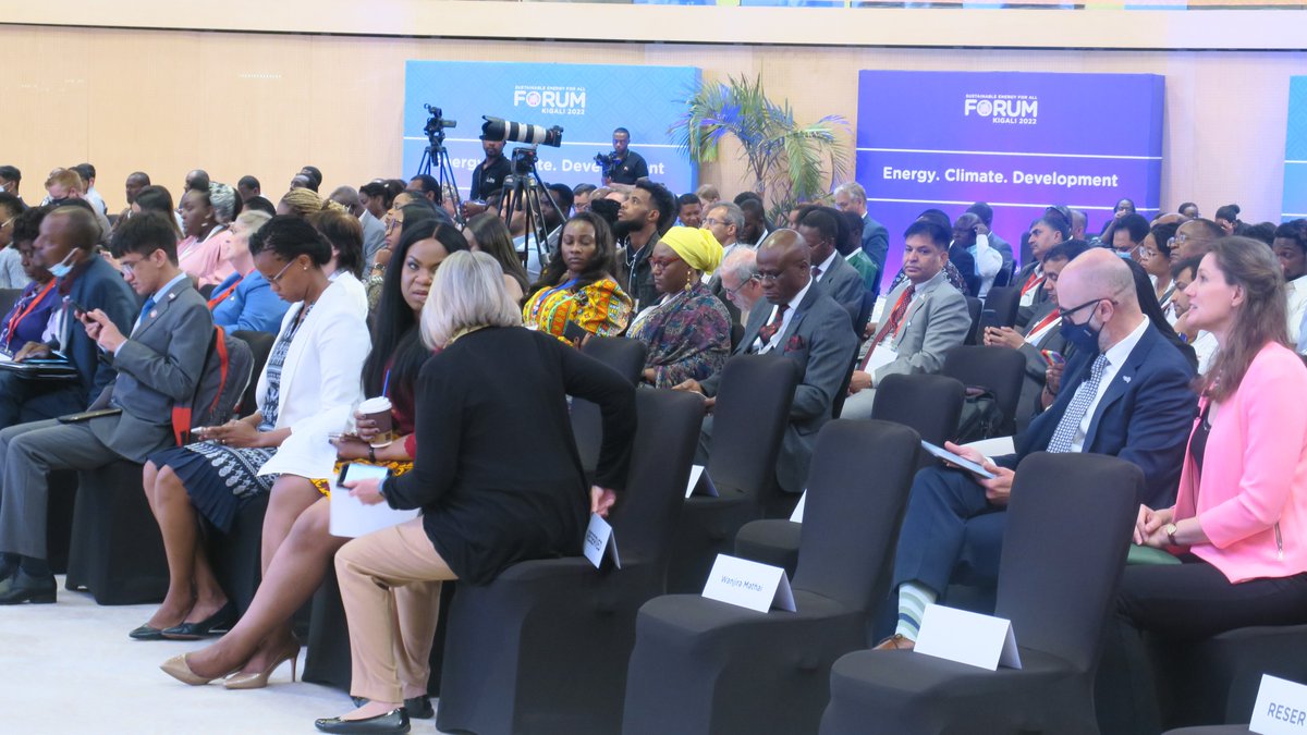 GGGI_Rwanda's tweet photo. .@HelenaCMcLeod DDG of @gggi_hq said her take away from @SEforALLorg is that countries need to position themselves to embrace the changing trends, &amp; allow policy to drive change, she applauded @RwandaGov for their efforts in implementing the #GBMCS for #energyefficiency https://t.co/UI8f4oUu15