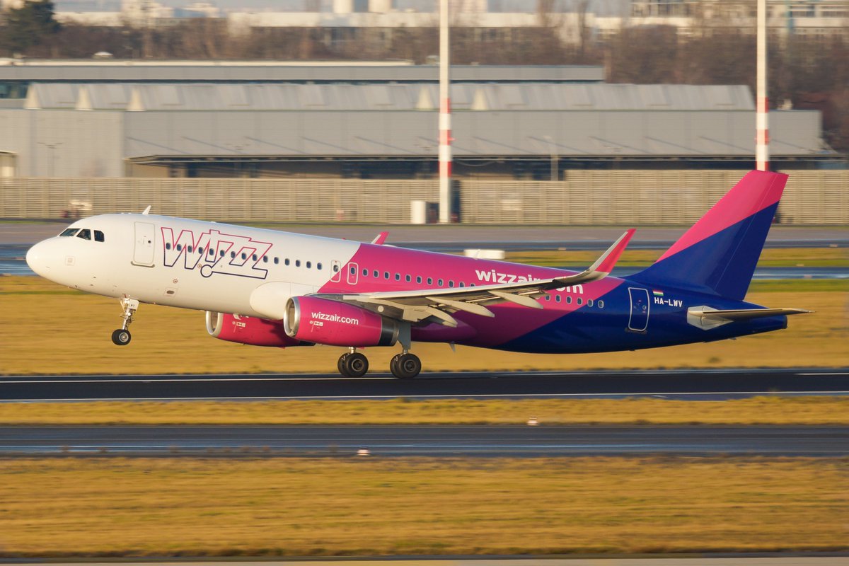 AvSourceNews's tweet photo. #NEWS | Wizz Air, the leading and ever-growing European Ultra-low-cost carrier has announced its intentions to enter Malta by forming a new subsidiary. 

Read more at AviationSource!

https://t.co/Txw8F0c1zR

#WizzAir #Malta #AvGeek https://t.co/g6vZL4xaGL