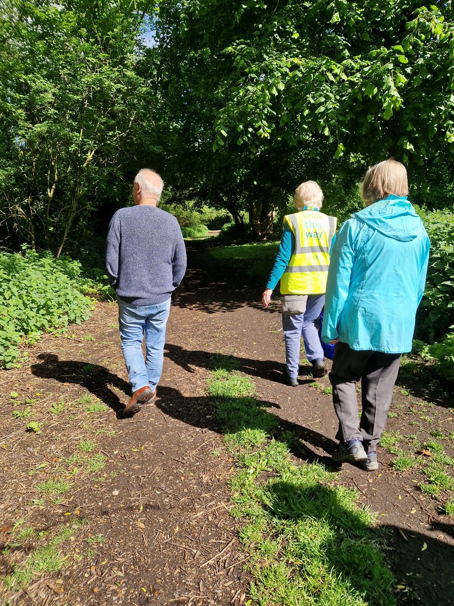 WILTSCIL's tweet photo. Nothing like connecting and killing two birds with one stone. Introducing walking to one and connecting another to Salisbury Fall Prevention.
#killingtwobirdswithonestone
#Wiltshire
#makesomeonewelcome
#communityconnecting
#goodlife
#wellbeingwalkssalisbury https://t.co/1lPX5x3wRP