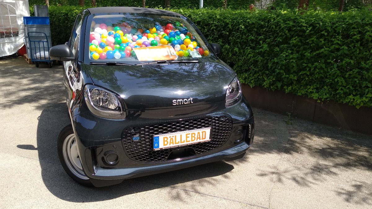 leyrer's tweet photo. Ich glaub, hier bin ich richtig.... #GPN20 https://t.co/F5kDf1eg2P