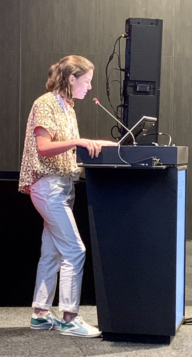 torra_roser's tweet image. @ecorneclegall at #ERA22 enlightening us on how, when to prescribe a genetic test 🧬 in kidney diseases #GENera22 👏🏻👏🏻 @womeninnephro @LucileFigueres @ERAkidney