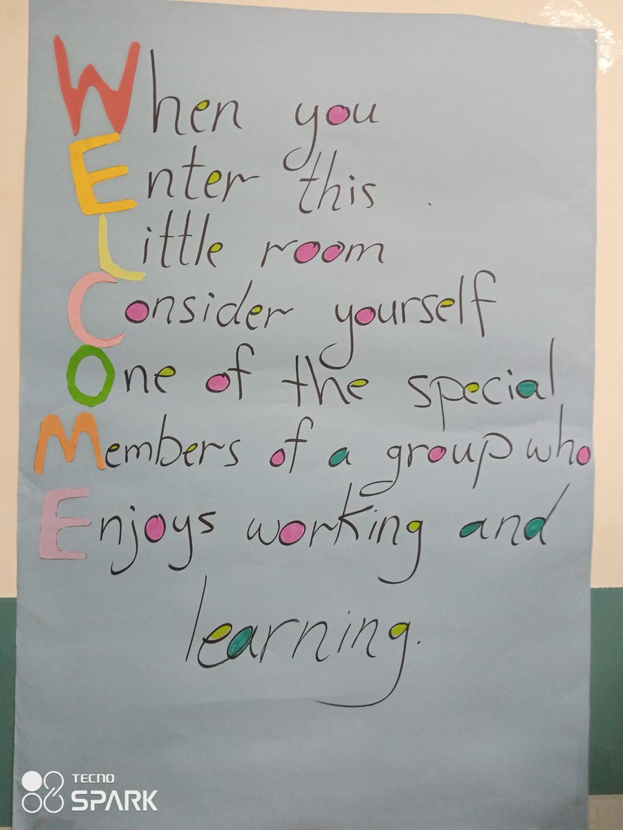 randadaoud0's tweet photo. Our talented and hardworking English Network teachers  supporting their students write and improve their personal narratives. @QRTAJO @CanadaDev https://t.co/XeBDSK5IuN