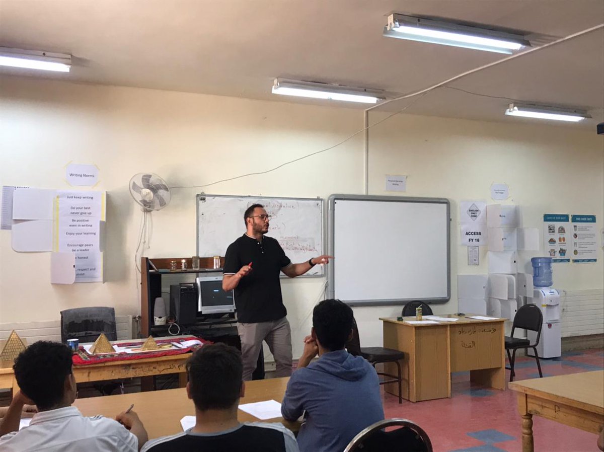randadaoud0's tweet photo. Our talented and hardworking English Network teachers  supporting their students write and improve their personal narratives. @QRTAJO @CanadaDev https://t.co/XeBDSK5IuN
