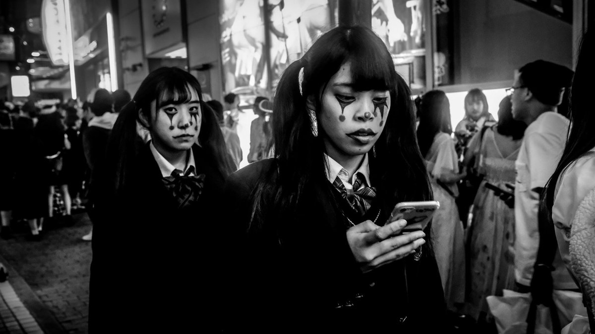NakamurHideaki's tweet photo. Finally here we are, the komorebi project collection is now available on @opensea , the first work will be "Komorebi clown # 1"
#nft #NFTCommunity #NFTGiveaway #nftart #opensea #photography https://t.co/tvYqDuEmVK