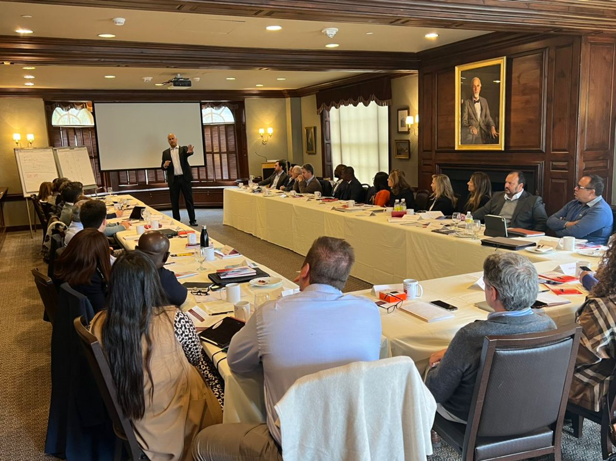 rccharvardexe's tweet photo. MAY 2022- Last Program Edition was simply wonderful! A total of 35 participants gathered at the 🤩 The RCC at Harvard Executive Program brought together an amazing group 🙌🏻 Read More here➡️ https://t.co/FVZtTH7red have a nice day!! https://t.co/gfJ6qif2jh