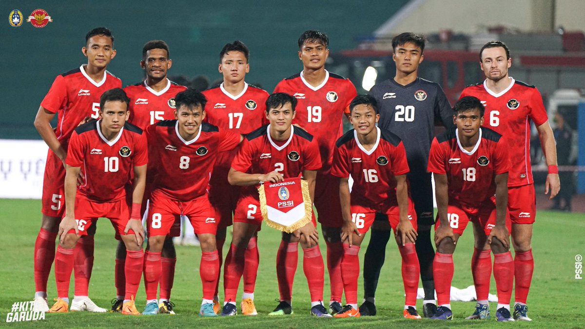 idextratime's tweet photo. #SeaGames2021
AET : Thailand 1-0 Indonesia

⚽ Weeretahep 95'
🟥 William 120+3'
-
🟥 Firza Andika 120+4'
🟥 Irianto 120+5'
🟥 Kambuaya 120+6'

Gagal ke final.. ❌ https://t.co/Ne7g9NbF15