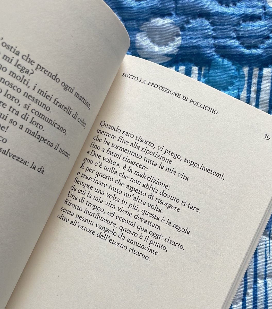 luigi_elle16's tweet photo. Valerio #Magrelli «Exfanzia», Einaudi.
#poesia #letteratura https://t.co/lloJ8lfVmq