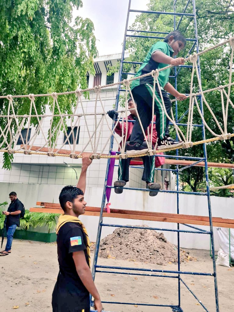 Scoutsof_TS's tweet photo. #Scouts #Monkeybridge #children #childrensday https://t.co/4tHRnyvWm2