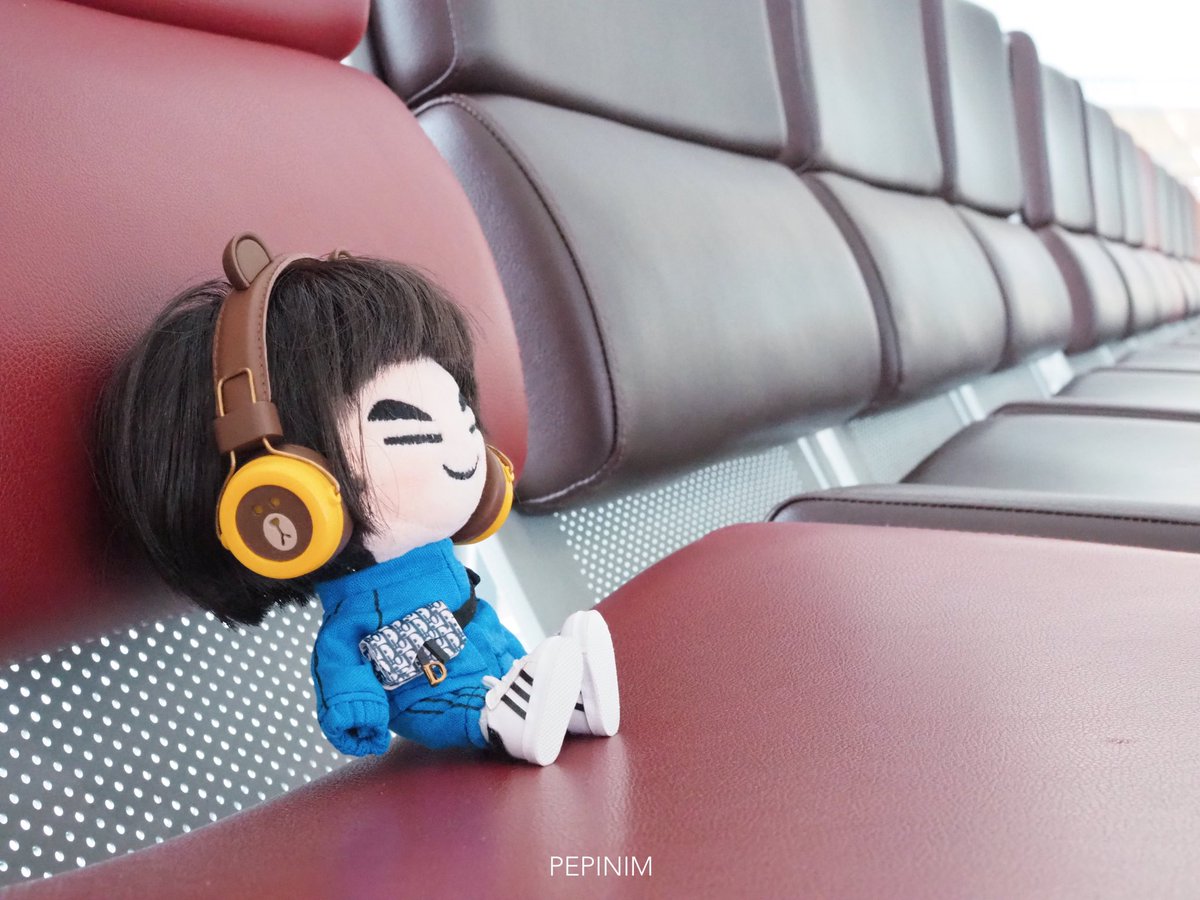 pepinim_herkids's tweet photo. ใครมะว่าง เก้าอี้ว่าง 🥱 

#nimminiworld #เล่นกับชัคกี้ https://t.co/4nx1YpIZbv