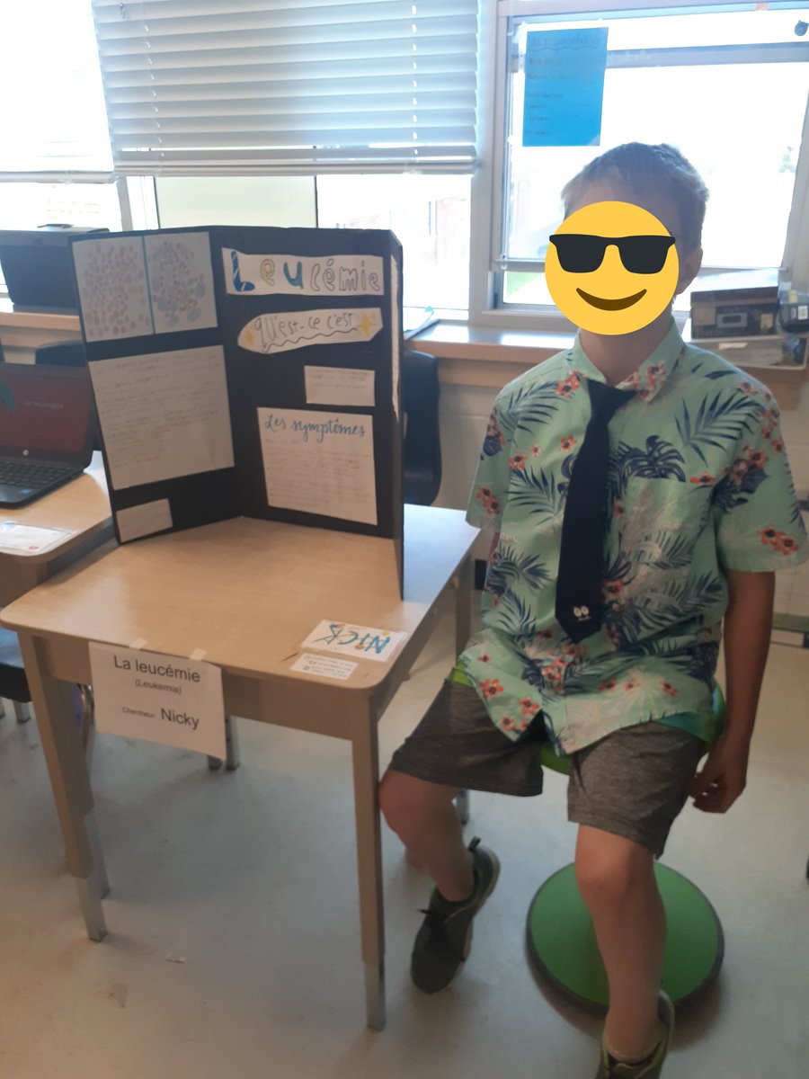 DeannaMVezina's tweet photo. FINALLY had our science expo!! Invited the grade 4s to come see our projects about diseases and the human body. So impressed with their work. Thank you @ReganAMorris, Mme Winders and Mme Raulic for coming! #TVDSBscience #STEAM https://t.co/0dJkJko2iA