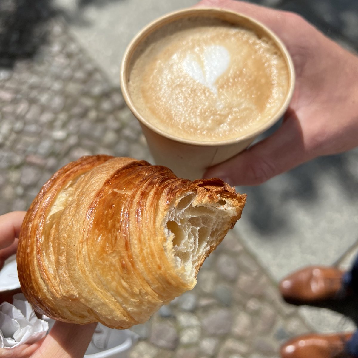 Jana Pyrek (@janapyrek) on Twitter photo quick snack before hopping on discord in a few minutes to host and join the #makerdays2022 by #IDiAHTW 🚀🔥
#makersgonnamake #innovation #turnideasintoactions <a href="/HTW_Berlin/">HTW Berlin</a> <a href="/HeikeMH/">Heike Hölzner</a> quick snack before hopping on discord in a few minutes to host and join the #makerdays2022 by #IDiAHTW 🚀🔥
#makersgonnamake #innovation #turnideasintoactions <a href="/HTW_Berlin/">HTW Berlin</a> <a href="/HeikeMH/">Heike Hölzner</a>