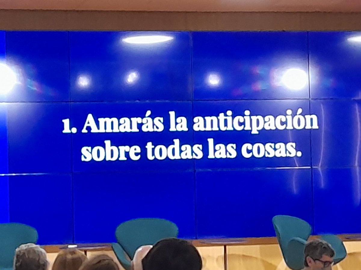 dredoli's tweet photo. Magistral presentación de @danielurena explicando el decálogo del buen profesional de las Relaciones Institucionales #PublicAffairs #AsuntosPúblicos #MASConsultingForum https://t.co/ACVLBvCbw0
