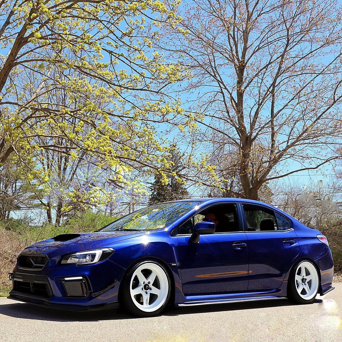 CosmisUsa's tweet photo. Keep it simple
🏎️ @mr.davison__
📸 @rose_and_maeve
#Cosmis #CosmisRacing #CosmisWheels #CosmisUSA #Subaru #Subaruwrx #WRX #Subie #XT005R https://t.co/GGbUmwS6km