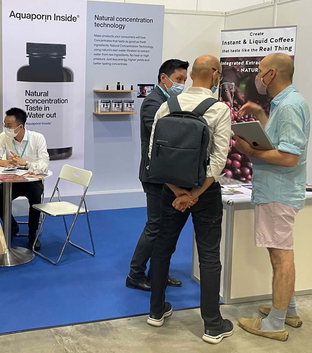 AquaporinGroup's tweet photo. HOT MEETS COLD AT CAFE ASIA EXPO
We experience great interest in our cold concentration technology from the coffee and tea business at the Cafe Asia Expo. They see opportunities in producing high-quality concentrates to offer better products to consumers.
#cafeasia #concentrates https://t.co/V2phVATucH