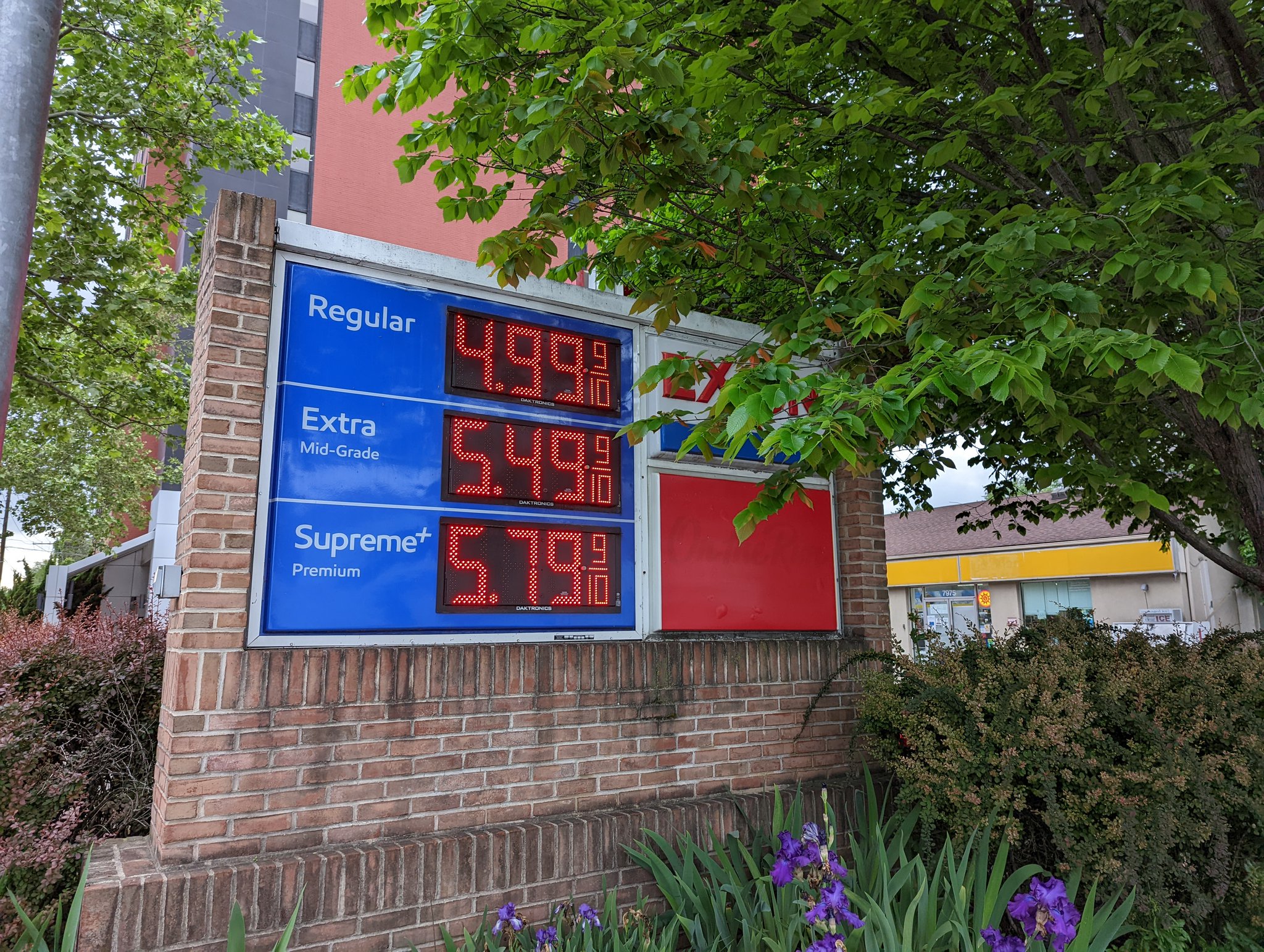 Robert Dyer on Twitter "Gas prices hold steady in most of Bethesda