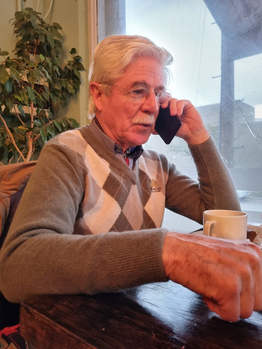 JorgeTaylornqn's tweet photo. #AHORA en vivo por @FMdelaMontana de San martín de los andes, hablando sobre mi precandidatura a gobernador.
#Jorgetaylor #Neuquen #jxc #pro https://t.co/dJqFjbYhGo