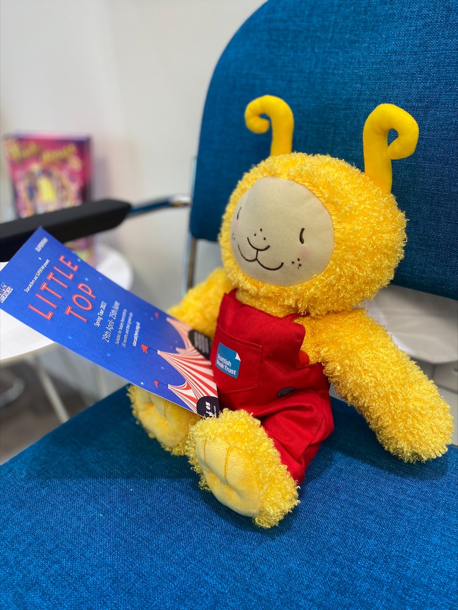 Macrobert's tweet photo. Bookbug has been busy eyeing up what's coming up @Macrobert &amp; was particularly drawn to @StarcatchersUK + @wearesuperfan's #LittleTop for 0-18 months. Not got your tickets yet? It's a limited capacity so you better get in quick.
 
Keep an eye on our socials for news about Bookbug https://t.co/SxucRzX5hh