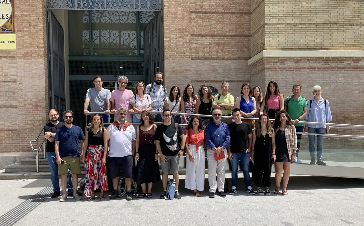Ana Riesgo 👩🏽🔬🧬🔬 (@anariesgogil) on Twitter photo Damos por inaugurado nuestro Grupo Interdepartamental de Biología Marina de Madrid en <a href="/mncn_csic/">Museo Nacional de Ciencias Naturales</a> con gente tan estupenda como <a href="/JuanJunoy/">Juan Junoy</a> <a href="/aida_verdes/">Aida Verdes</a> <a href="/PatrialvarezCam/">Patri Álvarez-Campos</a> <a href="/SergiTaboada/">sergi taboada</a> <a href="/JoserraPB/">José Ramón Pardos-Blas</a> <a href="/pollicipes/">Ramon Gallego</a> <a href="/DiezVives/">Cristina Diez-Vives</a> Damos por inaugurado nuestro Grupo Interdepartamental de Biología Marina de Madrid en <a href="/mncn_csic/">Museo Nacional de Ciencias Naturales</a> con gente tan estupenda como <a href="/JuanJunoy/">Juan Junoy</a> <a href="/aida_verdes/">Aida Verdes</a> <a href="/PatrialvarezCam/">Patri Álvarez-Campos</a> <a href="/SergiTaboada/">sergi taboada</a> <a href="/JoserraPB/">José Ramón Pardos-Blas</a> <a href="/pollicipes/">Ramon Gallego</a> <a href="/DiezVives/">Cristina Diez-Vives</a>
