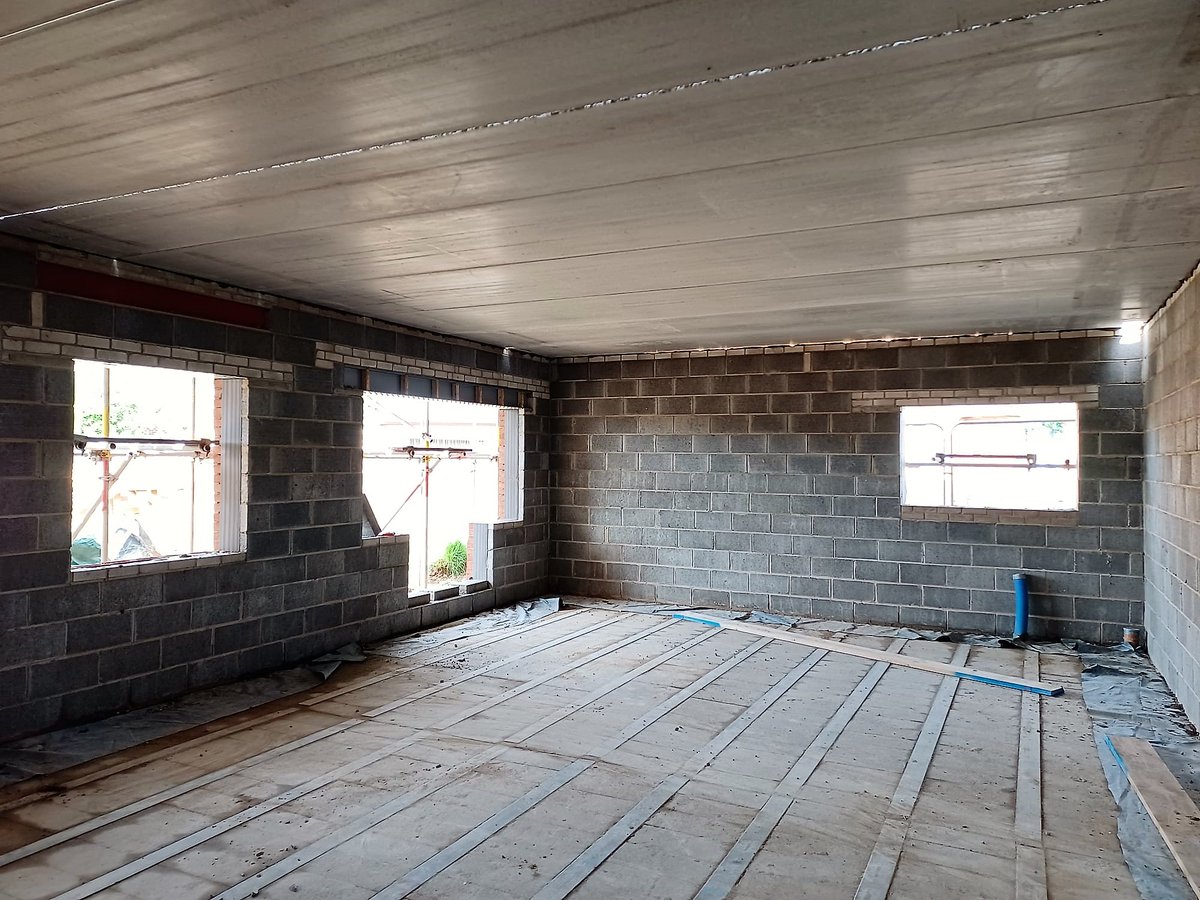 Our new development at Collinson Court, Scunthorpe is progressing well. 

<a href="/TGSowerby/">TG Sowerby</a> have now constructed the ceiling of the ground floor and have installed the stairs to the first floor.

Work is due to complete in early Spring 2023.  Find out more: lacehousing.org/new-developmen…