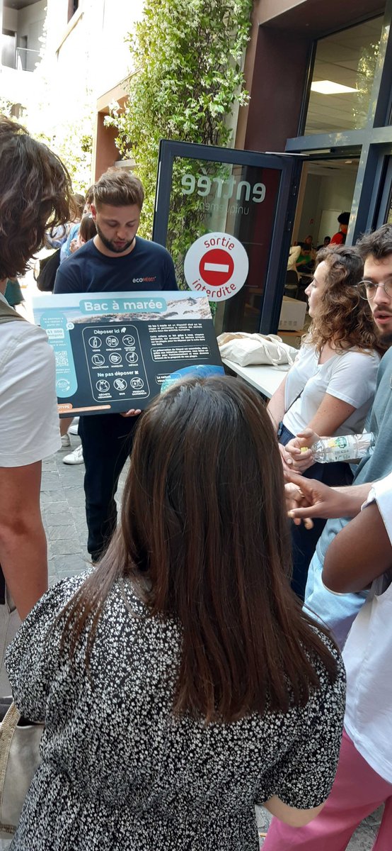 iseg_bordeaux's tweet photo. [L’ISEG S’ENGAGE 🌏] 

Dans la poursuite de son engagement #RSE, les étudiants de l’ISEG adoptent des réflexes qui font bouger les choses ! 
Un campus et une #planète plus propre grâce à @EcoMegot 
Nous pouvons tous agir, il n’est jamais trop tard pour commencer 😉 https://t.co/CkMOAuumde