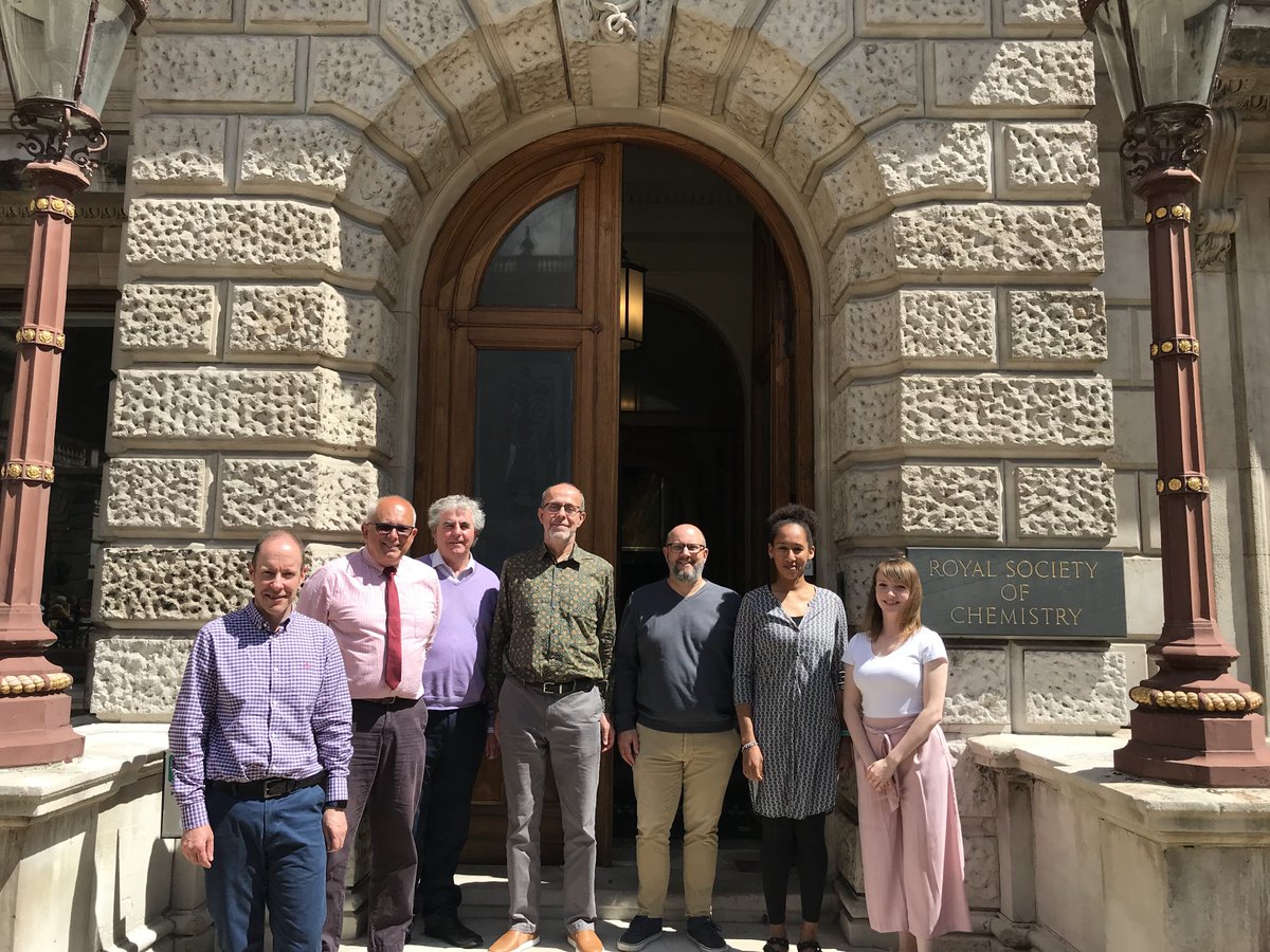 We're finally back at Burlington House today having a committee meeting. We're reflecting on progress, planning for the future, and saying farewell to our Chair Simon Gillespie.
 
#ForwardLooking #BrainStorming #WaterScience #ChemistryEvents #Bursaries