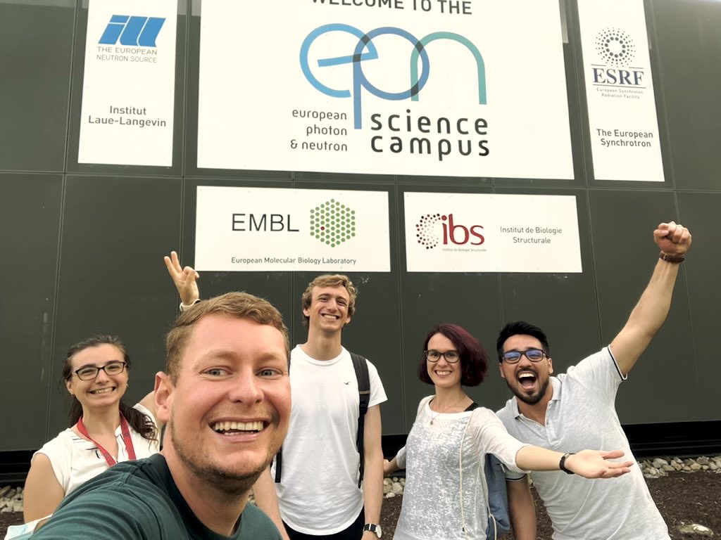 muellerandre96's tweet photo. And last but not least, a big thanks to @m_mirolo - our local guide - for great food an private tour at @esrfsynchrotron :) https://t.co/VZUlFoOK63