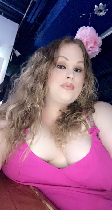 💋 https://t.co/wbisRuHl7E<a href="/tag/pinktoes"class="tags"><span>#pinktoes</span></a>