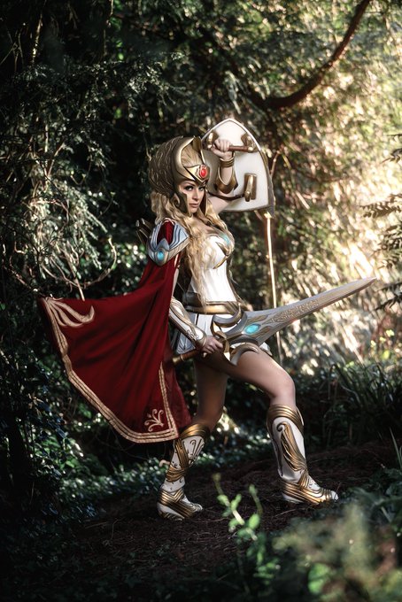 My @MCMComicCon Cosplay Plans!  Saturday: She-Ra Sunday: Kitana   As much as I want to bring Moxxi to<a class="tags" target="_blank" title="On Twitter" href="/?out=eyJ0eXAiOiJKV1QiLCJhbGciOiJIUzUxMiJ9.eyJpYXQiOjE3MjA3MjgzMzksImlzcyI6InR3cG9ybnN0YXJzLmNvbSIsIm5iZiI6MTcyMDcyODMzOSwiZXhwIjoxNzUyMjY0MzM5LCJyZWRpcmVjdF91cmwiOiJodHRwczovL3R3aXR0ZXIuY29tL01DTUNvbWljQ29uIn0.0dE5BoaiwxLDW1HgZ-mI23fqMP59ntGXtTwm3Omreux6VD_jVVgqDPrfTR_iR3CJLUlIbcJv78HGz6PmUVRKfg">@MCMComicCon</a><a href="/tag/pride"class="tags"><span>#pride</span></a><a href="/tag/pridemonth"class="tags"><span>#pridemonth</span></a><a href="/tag/pride2022"class="tags"><span>#pride2022</span></a>