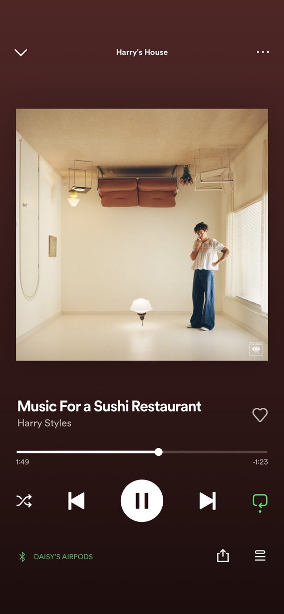 HeyDaisy_May's tweet photo. No way, I was waiting on Apple Music…  #HarrysHouse https://t.co/2xMIc3vtmO