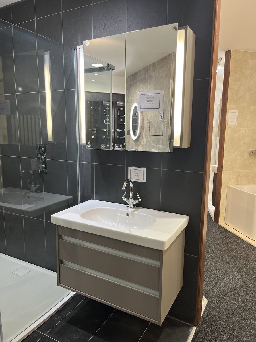kitchens_future's tweet image. Duravit D Code 850 Basin &amp;amp; Vanity Unit. RRP £1272, ONLY £625 INC VAT
