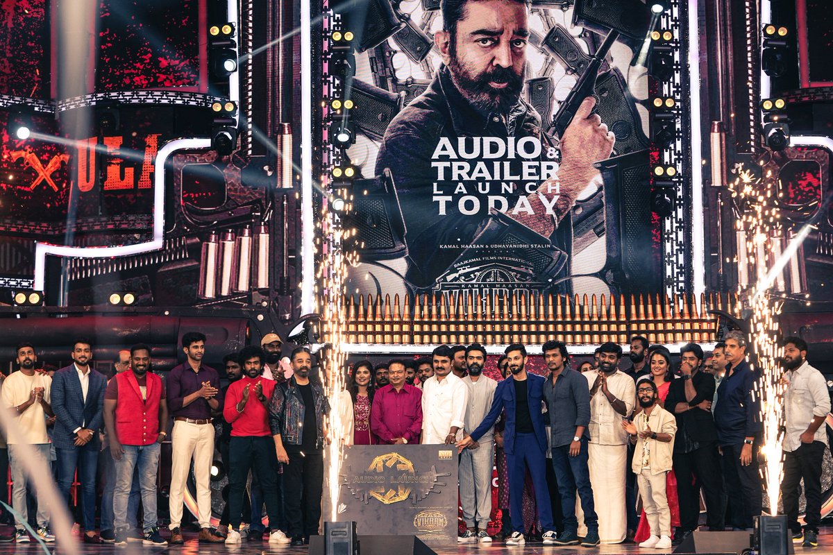 mastermindswed's tweet photo. Pics from #vikramaudiolaunch https://t.co/maZ3KYdJcI
