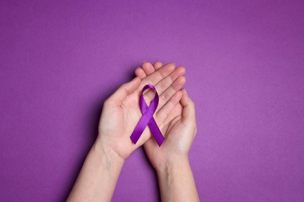brisaalmeida's tweet photo. Hoje é dia 19 de Maio, dia Mundial de Conscientização das Doenças Inflamatórias Intestinais.
#DII #DoençasInflamatóriasIntestinais #Chron #DoençadeChron #RCU #RetocoliteUlcerativa #Retocolite https://t.co/wGZKeUvyE3
