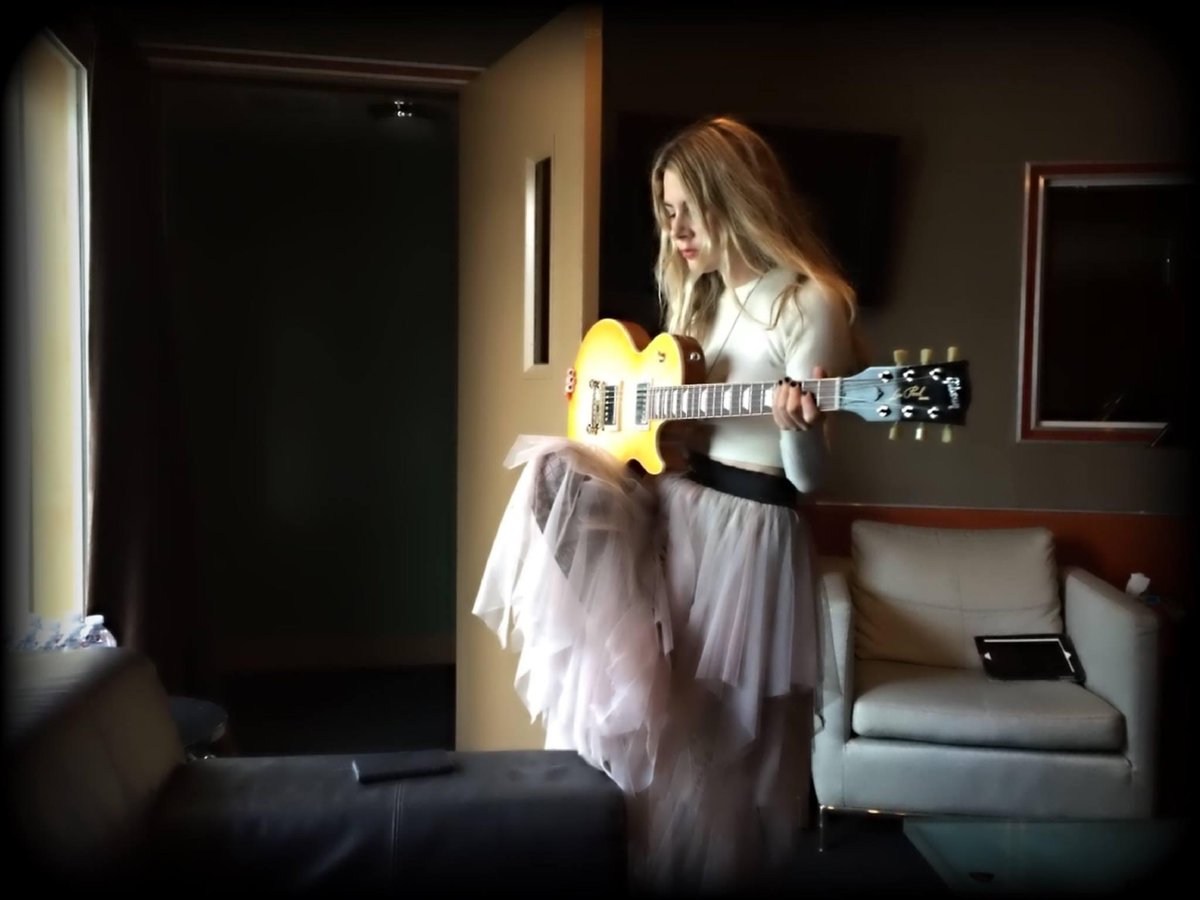 At Paramount recording studios now
🎸 🎶 
and tonight , Well be playing the <a href="/wfnm/">WE FOUND NEW MUSIC (Grant Owens)</a> showcase <a href="/theblackrosela/">The Black Rose</a> at 7pm!!! It’s free and should be very fun so if you’ll be on the east side, come hang out !!