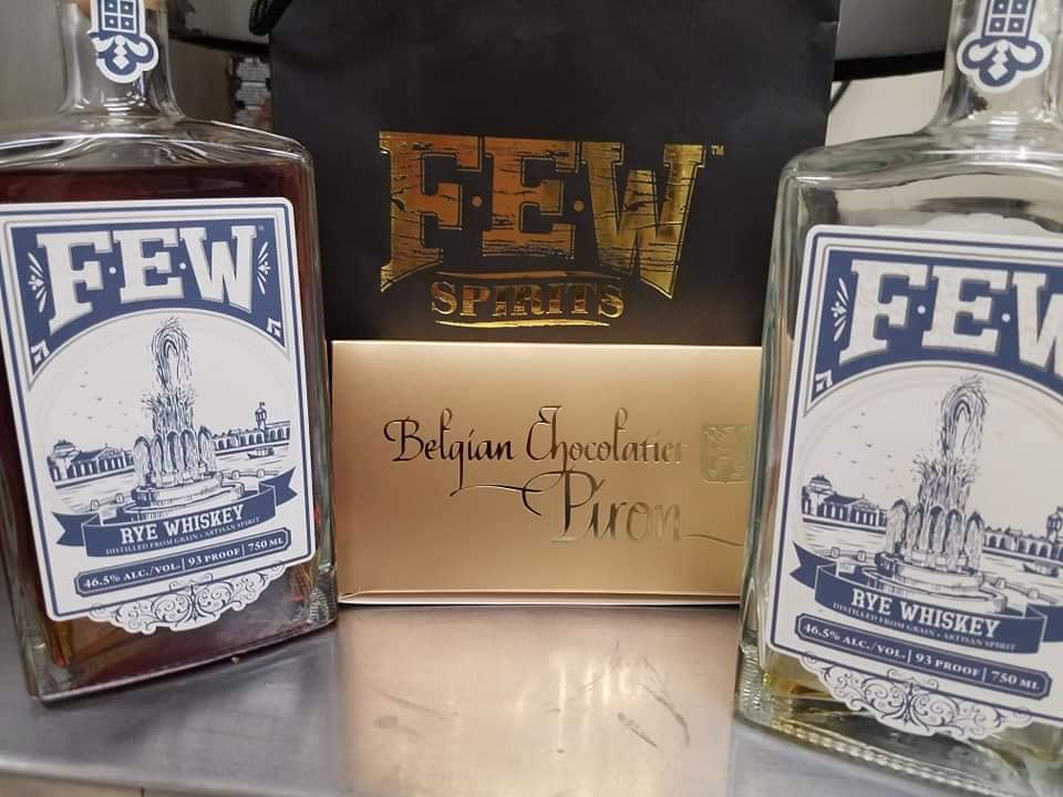 PironChocolates's tweet photo. Evanston Arts &amp; Craft Beverage Crawl Tonight! 5-8pm. We're making Jellied Cranberry Juice Whiskey Shots in Chocolate Cups! https://t.co/ZGLm5FYZzQ https://t.co/K4FTNonhks