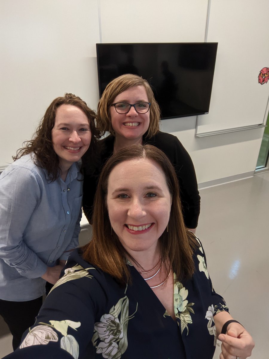 LibCourtneyEger's tweet photo. Happy to be surrounded by intelligent, supportive women like these two!! 👇👇 @kmdevoe @riehphy at yesterday's Open Pedagogy workshop! #OEProadmap #OpenPedagogy #OpenPed https://t.co/GR77ieTGyN