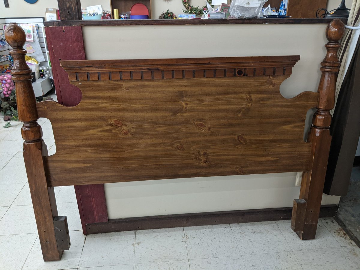 Vintage Maple Highboy Dresser. 6 drawers
33" 19" 53"
$85

Vintage Maple Vanity Dresser. 10 drawers 
60" 19" 30".  Mirror 48" 32"
$85

Broyhill Queen size Headboard w/bed frame
$55

#DropinnCR
#thrifting 
#HopeHelpHealing 
#blessingreaction